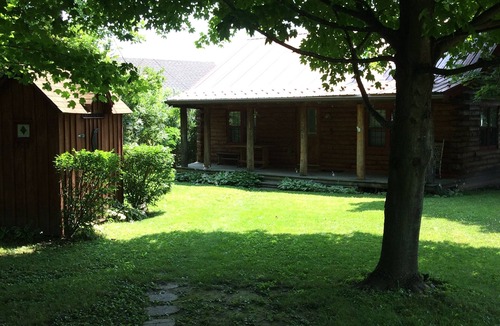 Town of Jerusalem Cabin | Charming 2-bedroom cabin on Keuka Lake close to Penn Yan & the Keuka Wine Trail