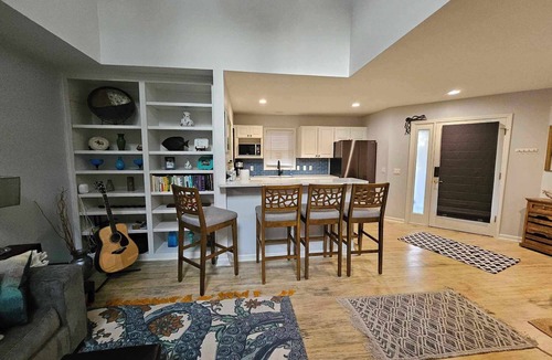 Knowles Island Plantation House | Charming 2-bedroom Cottage in peaceful Palm Key!