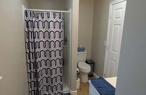 Camden Cottage | Charming 2-bedroom cottage with AC, WiFi in lovely Camden