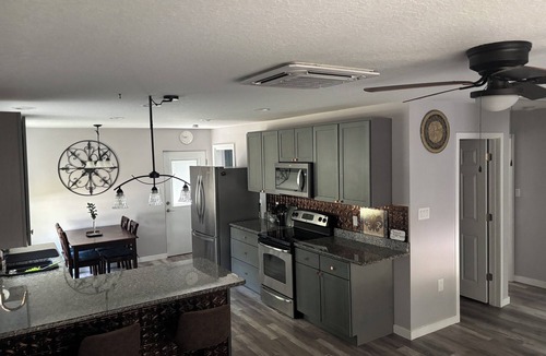 Odessa Cottage | Charming 2-bedroom cottage in Odessa Fl. Minutes from Airport