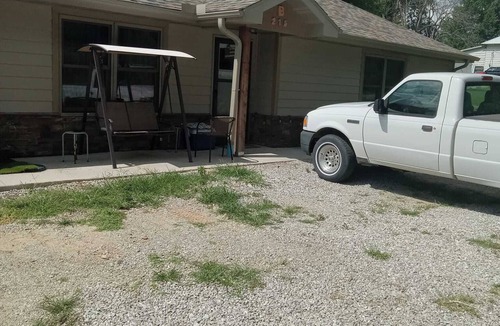 Mansfield House | Charming 2-bedroom duplex with WiFi, AC in marvelous Mansfield