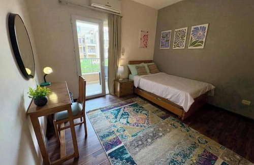 Sheikh Zayed City Apartment | Charming 2-bedroom apartment in Sheikh Zayed- families & single travelers only