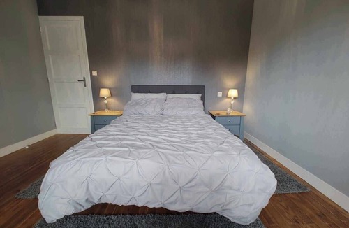 Chaulieu House | Charming 2-bedroom farmhouse in Chaulieu. Only 10 mins drive to town. 3 star acc