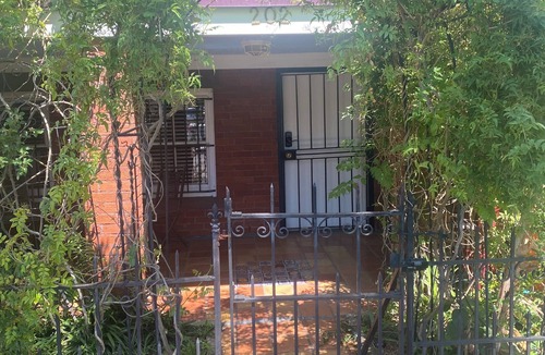 Dixon Park Apartment | Charming 2-bedroom Garden Apartment in Savannah near Forsyth Park