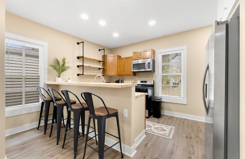 West Central House | Charming 2-bedroom house in Downtown Fort Wayne