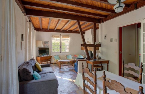 Sanguinet House | Charming 2-bedroom house with garden near the lake, perfect for holidays