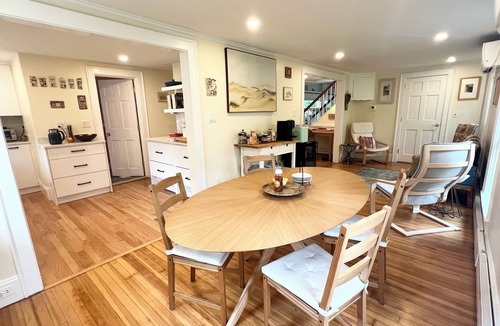 North Cambridge House | Charming 2-bedroom house with a hidden garden in lovely Cambridge.
