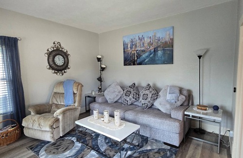 Lafayette House | Charming 2-bedroom house in central Lafayette. 3 minute walk to ColumbianPark