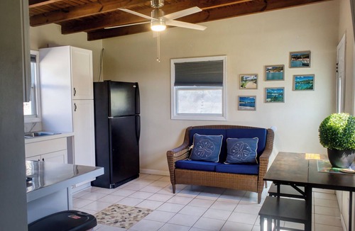Estate Bordeaux House | Charming 2-bedroom house with AC in beautiful St Thomas