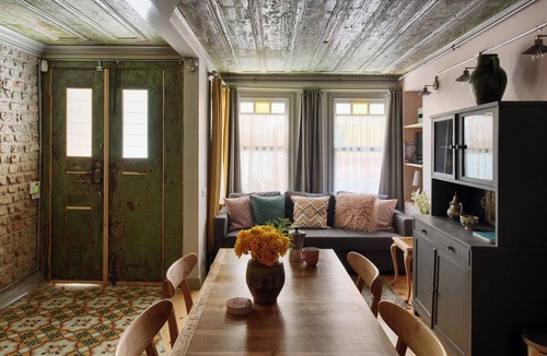 Istanbul City Center House | Charming 2-bedroom house with WiFi and AC in vibrant Istanbul