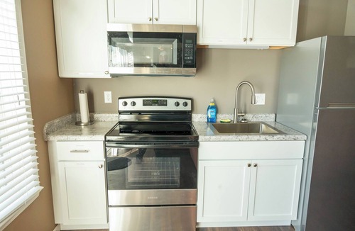La Plata House | Charming 2-bedroom House with WiFi, Patio/Grill, W&D, & Complimentary Breakfast