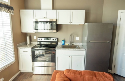 La Plata House | Charming 2-bedroom House with WiFi, Patio/Grill, W&D, & Complimentary Breakfast