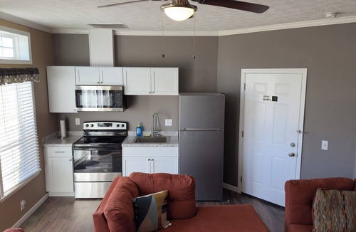 La Plata House | Charming 2-bedroom House with WiFi, Patio/Grill, W&D, & Complimentary Breakfast