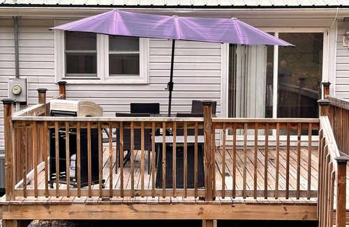 Millboro House | Charming 2-bedroom house near Millboro/Clifton Forge VA with WiFi
