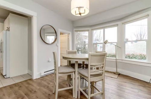 North Beacon Hill House | Charming 2-bedroom house in Seattle with WiFi, AC, 5 minutes from downtown