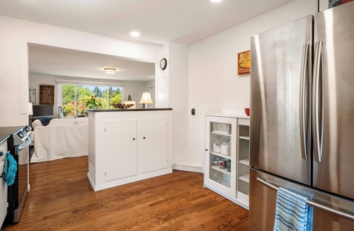 Pinehurst House | Charming 2-bedroom house in terrific north Seattle location