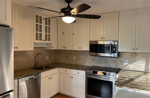 Buford House | Charming 2-bedroom house with fitness room and AC in welcoming Buford