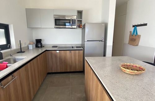 La Ventana Condo | Charming 2-bedroom condo with Jacuzzy, WiFi, AC in welcoming El Sargento