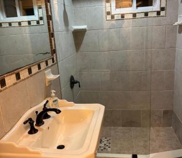 Elmont House | Charming 2 Bedroom One Block from UBS Arena!