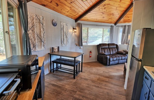 Boone Cabin | Charming 2-bedroom River Round House in Boone, NC—ideal for a cozy getaway!