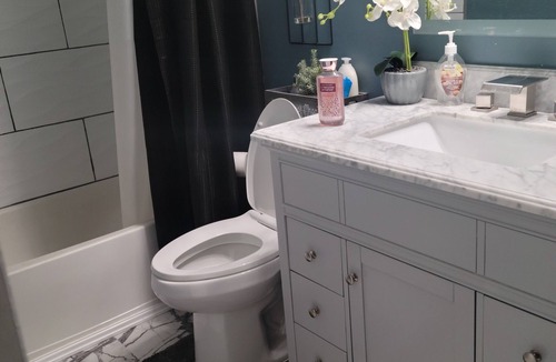 Potomac Falls House | Charming 2-bedroom townhome in welcoming Sterling with AC, WiFi.