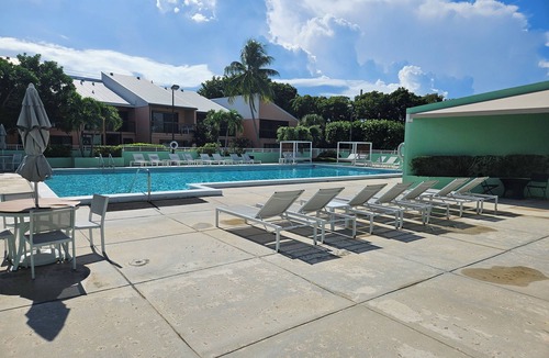 Rock Harbor House | Charming 2-bedroom townhome in The Landings of Largo