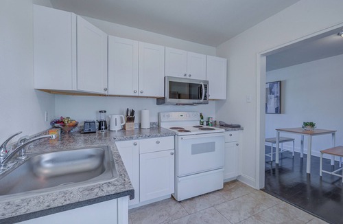 Highlands - Perkins House | Charming 2-Bedroom - Between LSU & Downtown BR!