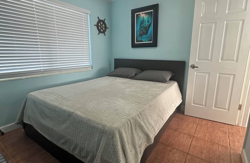 Big Pine Key House | Charming 2-bedroom building with AC in Big Pine Key boat dock