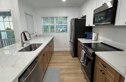 Haile Plantation House | Charming 2-bedroom 2-bathroom townhome in Gainesville.