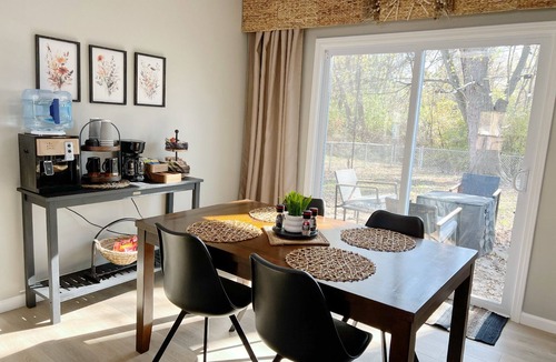 Indianapolis House | Charming 2-bedroom fully fenced house with workstation in fabulous Indianapolis