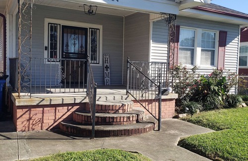 Whitney House | Charming 2-bedroom house in lively New Orleans with AC, WiFi