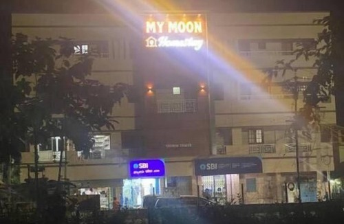 Dindigul Apartment | Charming 2-bedroom with AC, WiFi in delightful Dindigul/Mymoon service apartment