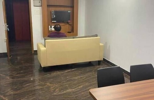 Dindigul Apartment | Charming 2-bedroom with AC, WiFi in delightful Dindigul/Mymoon service apartment