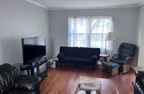 Topeka House | Charming 2-bedroom with AC, WiFi Kansas Escapes 3