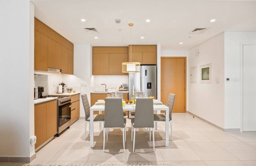 Dubai Apartment | Charming 2 BR in Surf 2