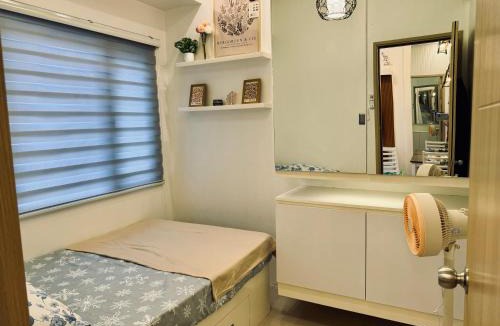 San Bartolome Apartment | Charming 2 BR with Amenity Views and Free Parking