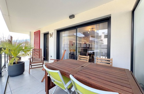Le Bourget-du-Lac Apartment | Charming 2 room apartment 300m walk from Lac du Bourget!