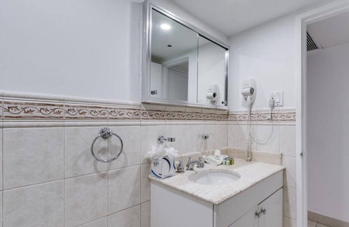 Mid Beach Hotel | Charming 2BR/2BA Oceanfront Gem, Miami Beach