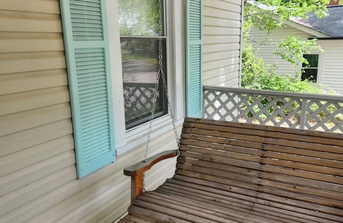 Kannapolis House | Charming 2BR-3bed home with WiFi wooden rockers on porch in wonderful Kannapolis