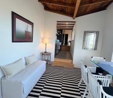 Russian Hill House | Charming 2BR Cottage with Bay and City Views-Gated Luxury Private Place