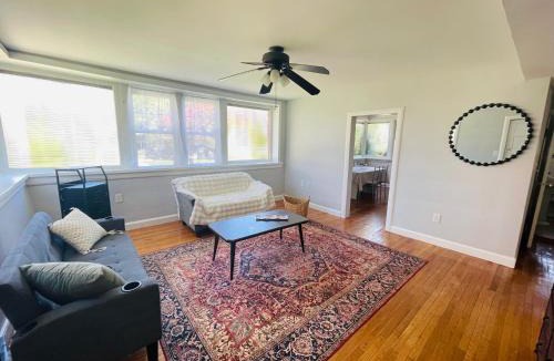 Elkins Park Apartment | Charming 2BR Cottage House in Elkins Park