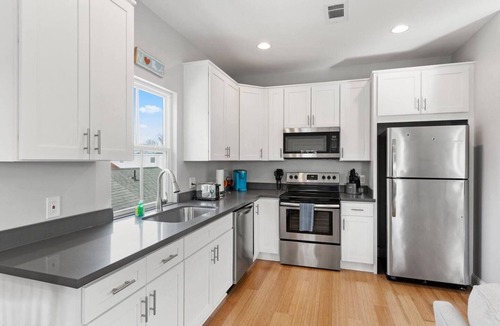 Mid-City House | Charming 2BR Mid-City bungalow, pet-friendly, balcony & fenced yard. Walk to streetcar, near FQ
