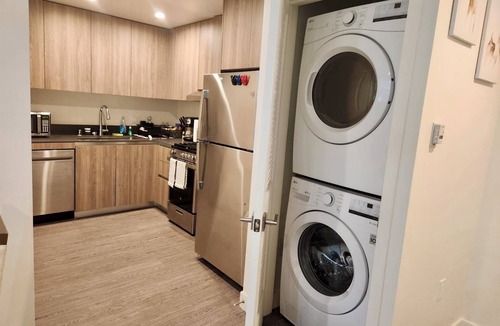 Pico-Union Hotel | Charming 2BR Suites Stylish Stay in Beautiful Los Angeles