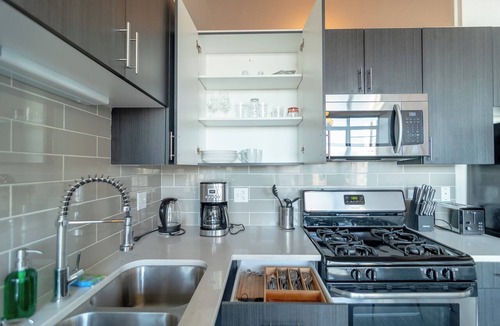 Prairie District Hotel | Charming 2BR Unit Near McCormick Place & Millennium Park