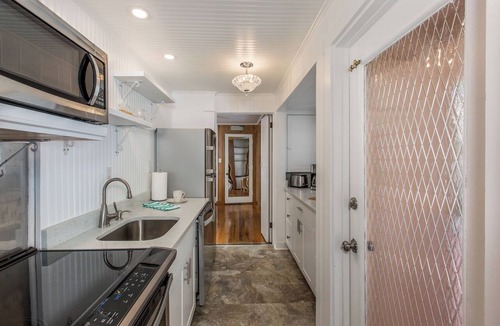 Indian Rocks Beach Apartment | Charming 2BR WATERFRONT home in Indian Rocks Beach, perfect for a coastal getaway!