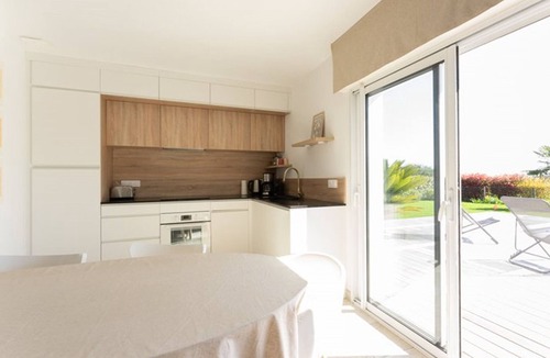 Saint-Martin-de-Re Villa | Charming 3-Bed Villa with Private Pool in Saint-Martin-de-Ré