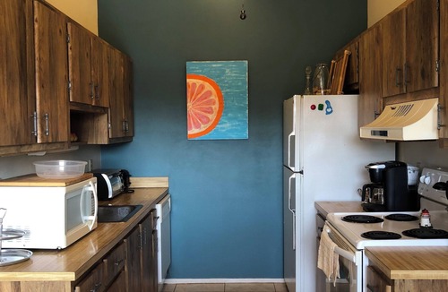 Bradenton Villa | Charming 3 bd 2 ba villa in cool Bradenton. WiFi AC laundry lanai community pool