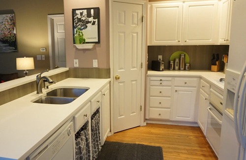 Multnomah Village House | Charming 3 bed, 2 bath SW Portland home in the heart of quaint Multnomah Village