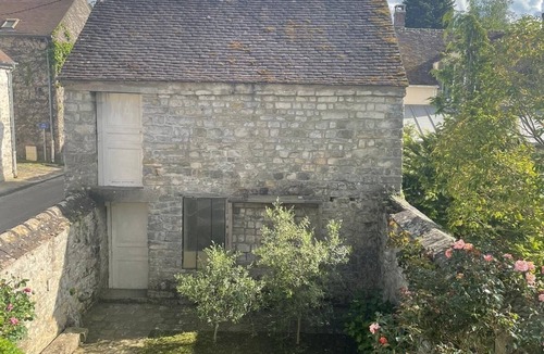 Bourron-Marlotte House | Charming 3-bedroom house in wonderful Fontainebleau Forest with WiFi