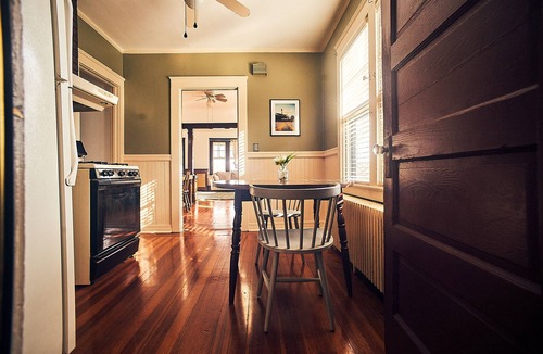 Middletown House | Charming 3 Bed with large backyard close to Newport